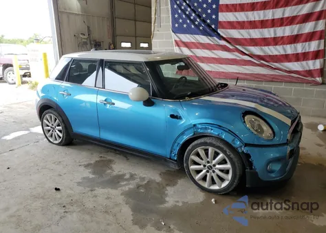 2015 Mini Cooper из США, поврежденный, VIN WMWXS5C59FT831305
